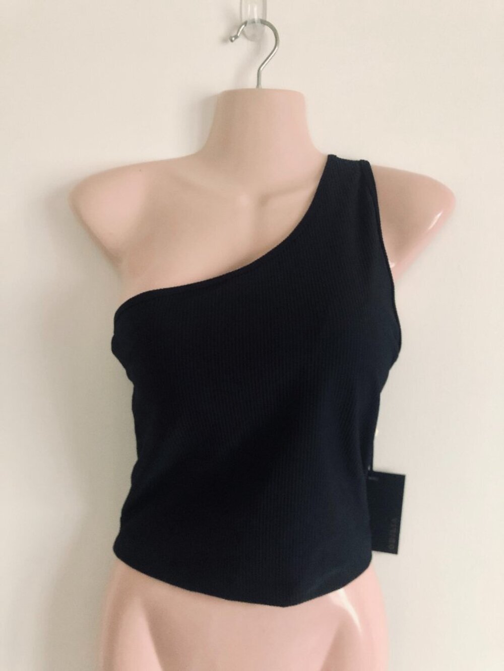 NWT Odilia One Shoulder Ribbed Top XL Built-in Chest Pads Black Sexy Chic